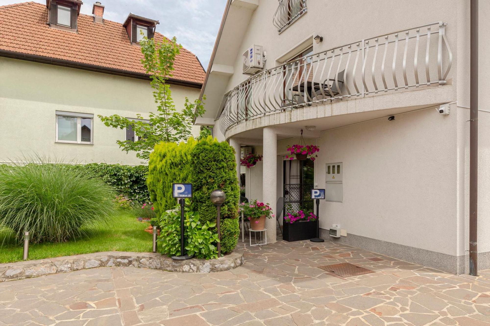 Vila Art Ljubljana Extérieur photo